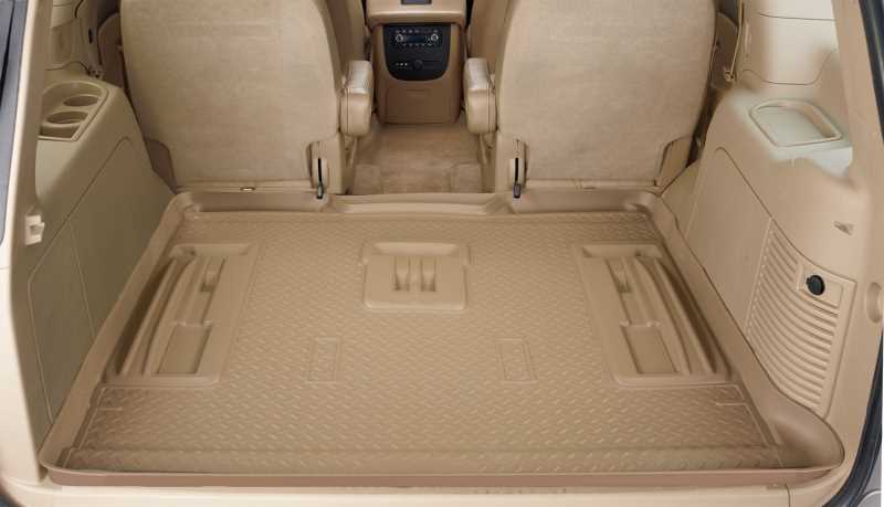 Classic Style Cargo Liner 21702